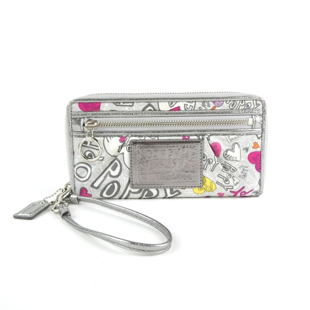 Coach Poppy Chalk Silver Wristlet